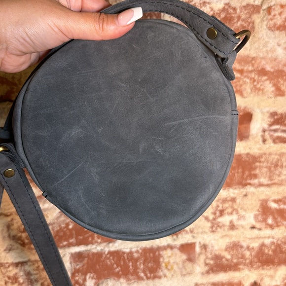 SOLD IN LIVE BUNDLE - NWOT - PORTLAND LEATHER CROSSBODY BAG - Picture 8 of 9